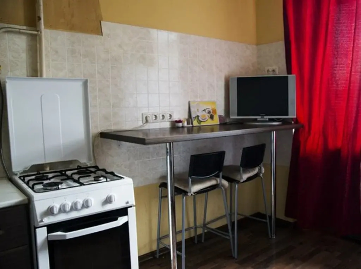 Elite Hostel