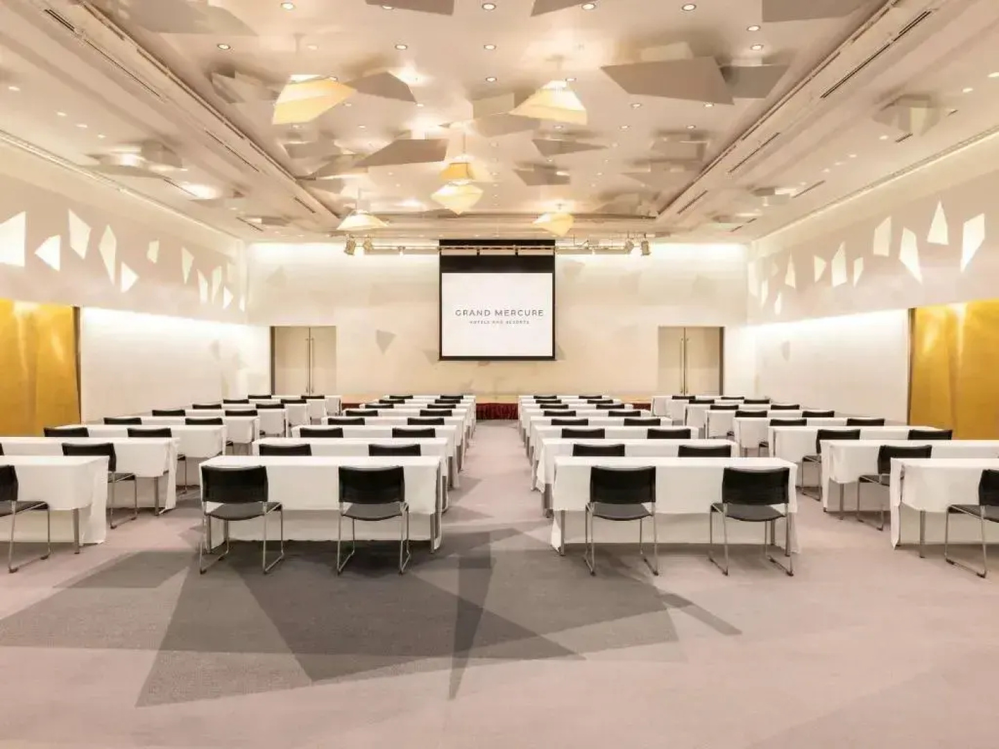 Grand Mercure Sapporo Odori Park