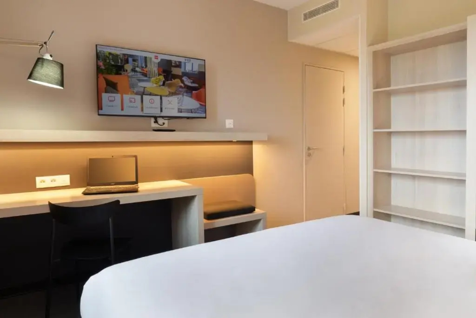 Ibis Douai Dechy