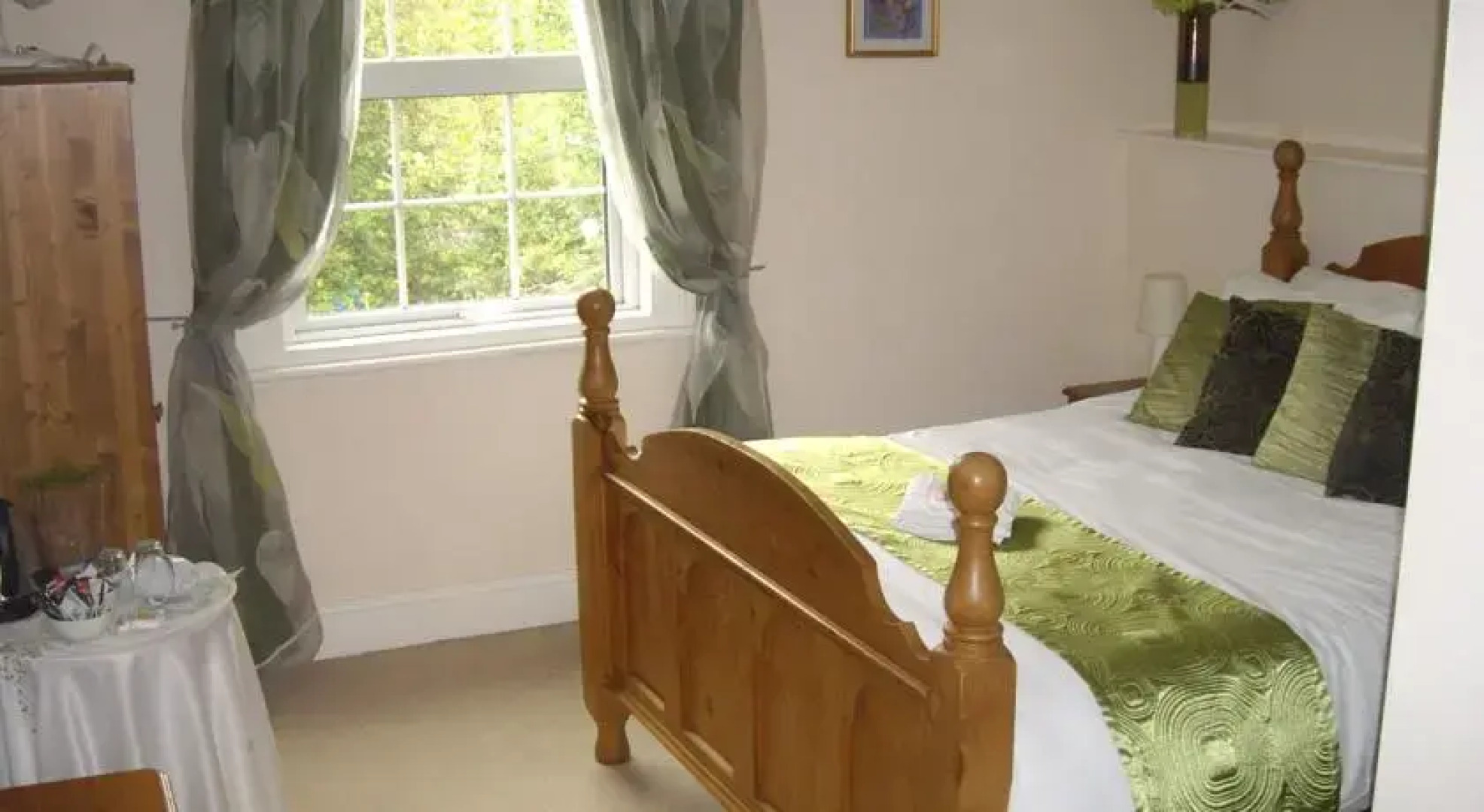 The Cottage Bed & Breakfast