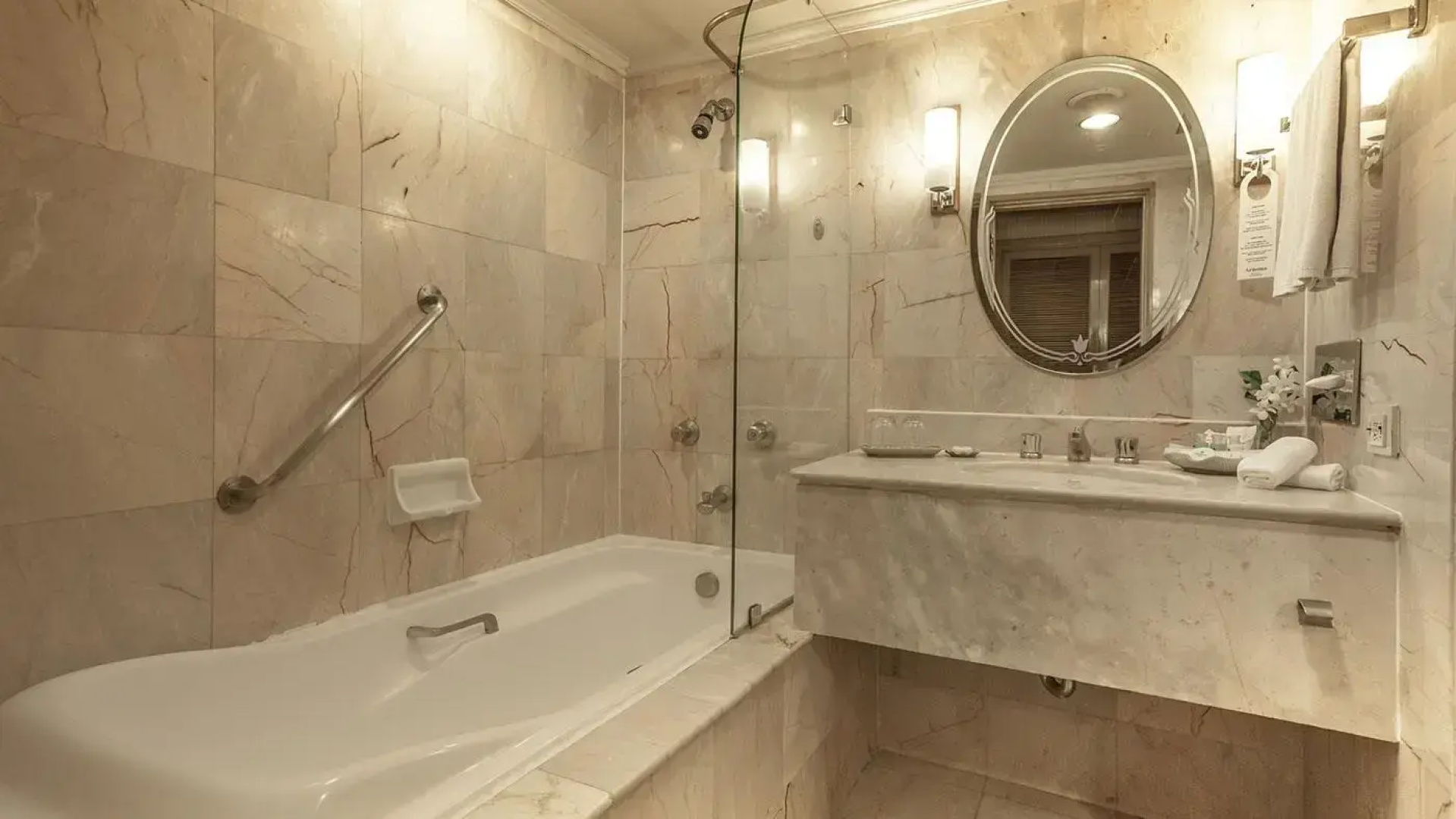 Arnoma Grand
