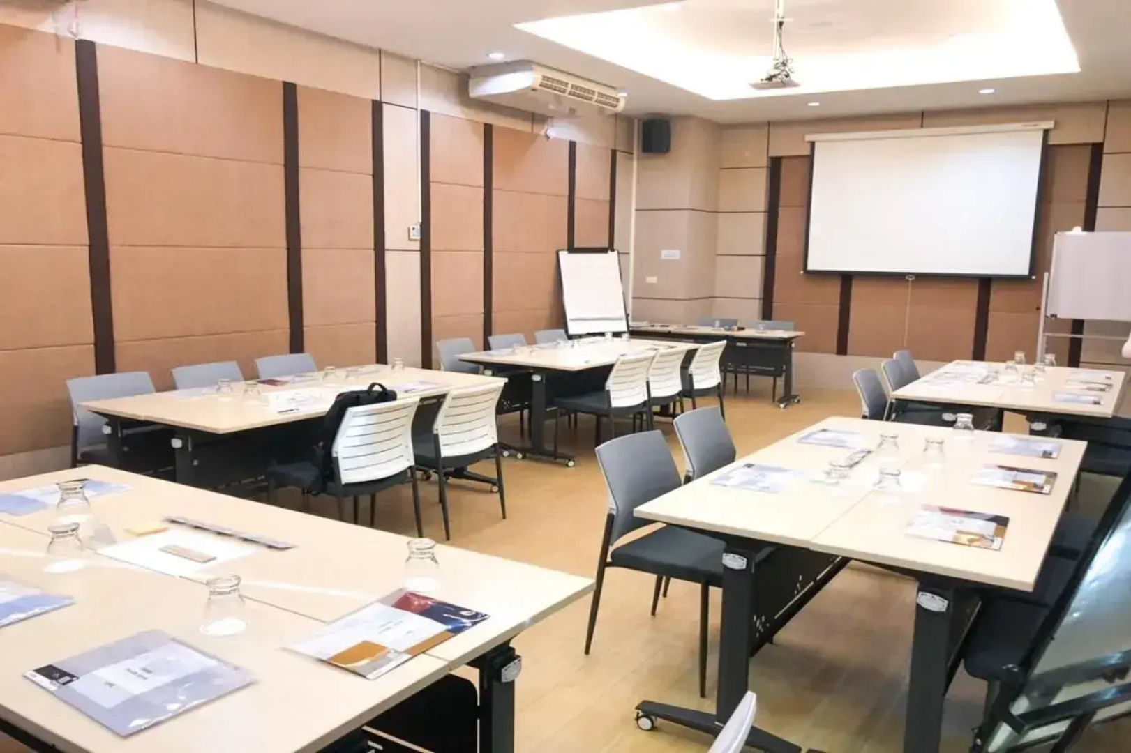 Phavina Hotel Rayong
