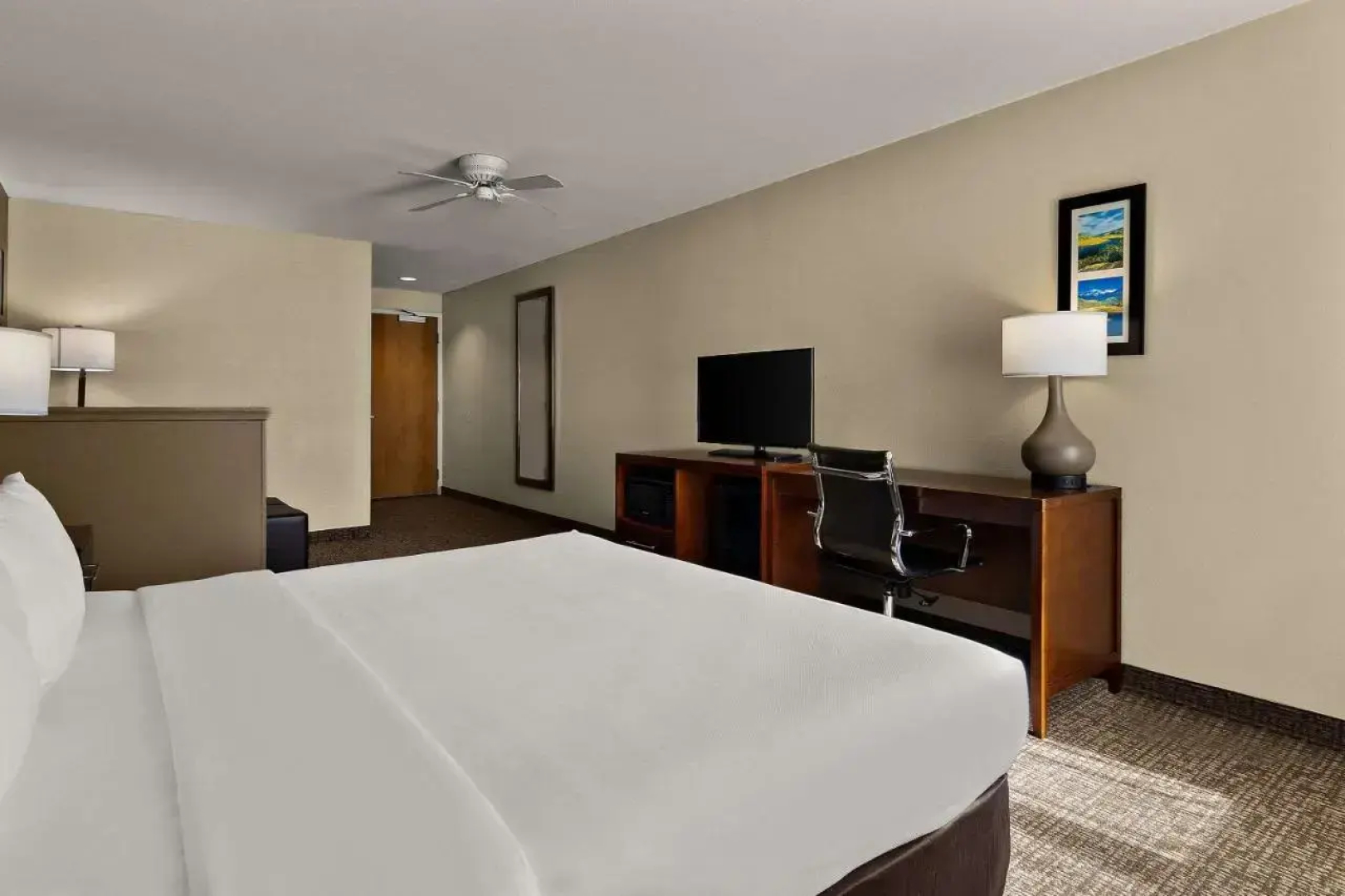 Comfort Inn & Suites Sequoia/Kings Canyon