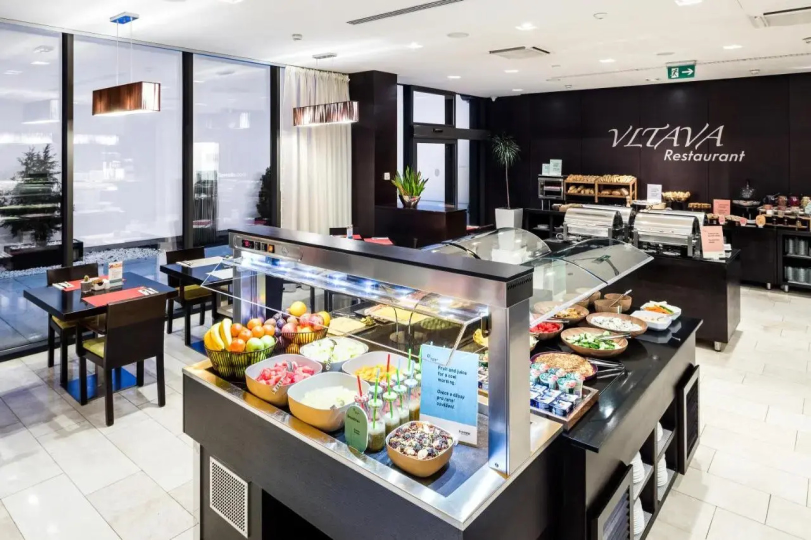 Отель Occidental Praha Five