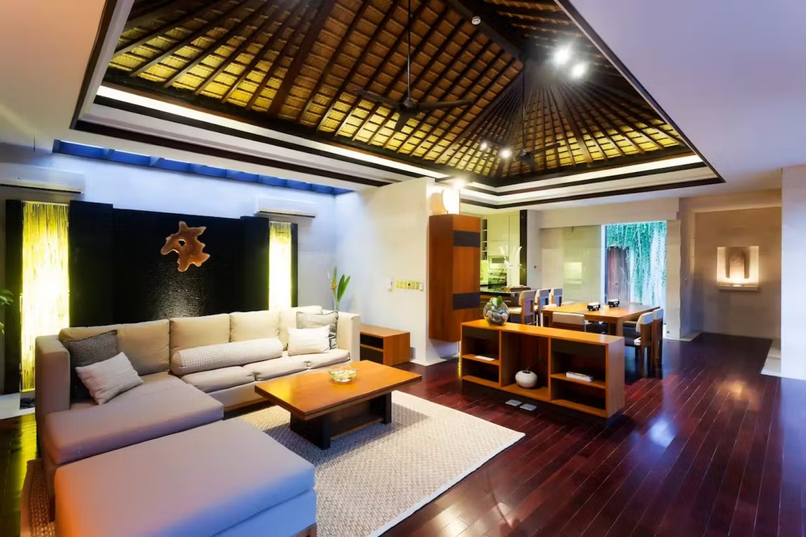 Kedonganan Beach Villas