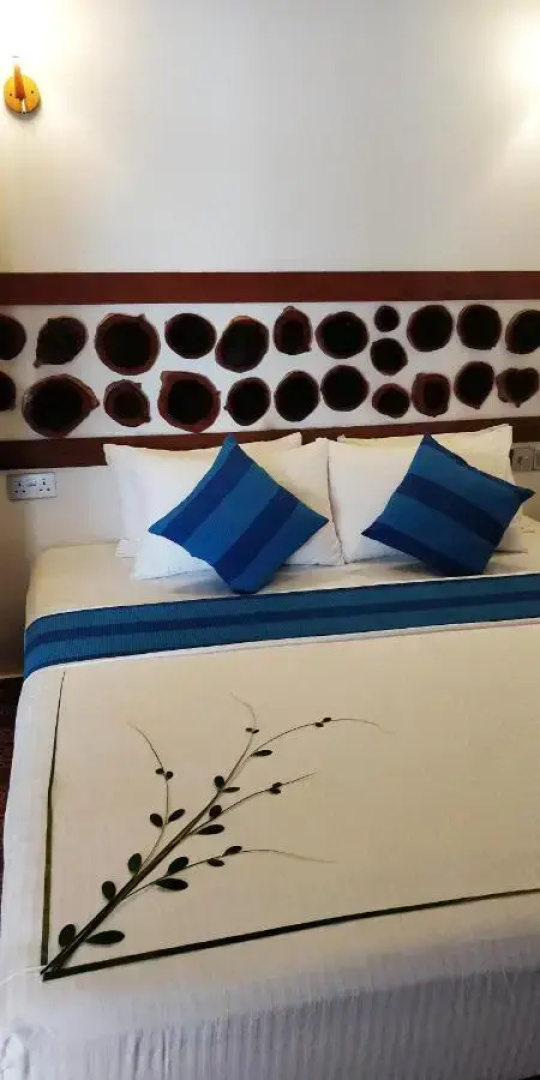 Отель Alkina Lodge