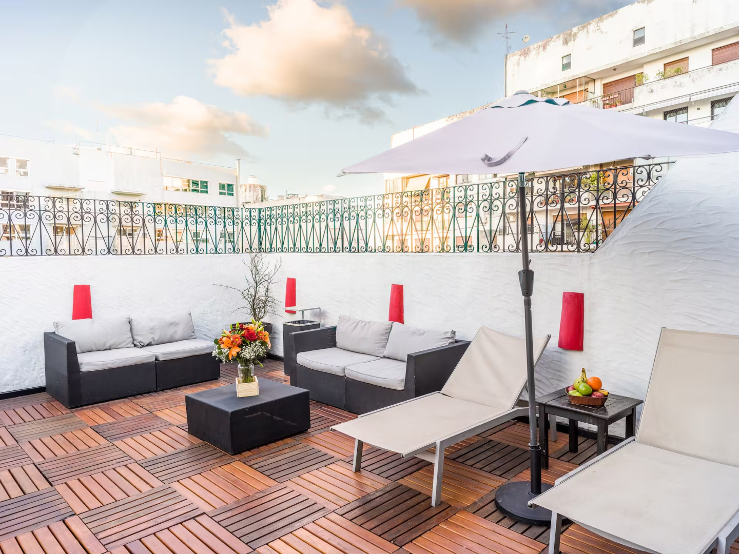 Melia Recoleta Plaza