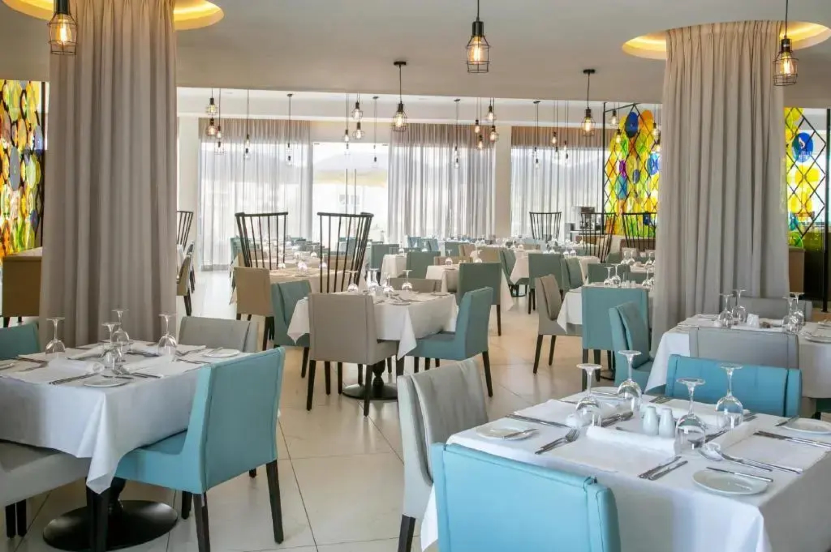 Vangelis Hotel & Suites