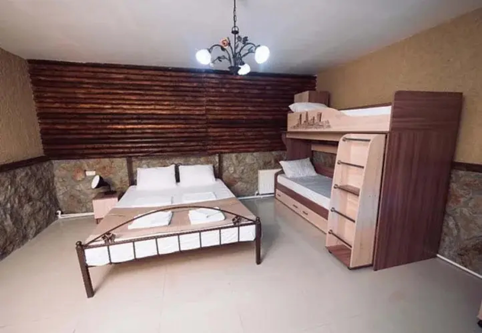 Semejnyij Dom Guest house