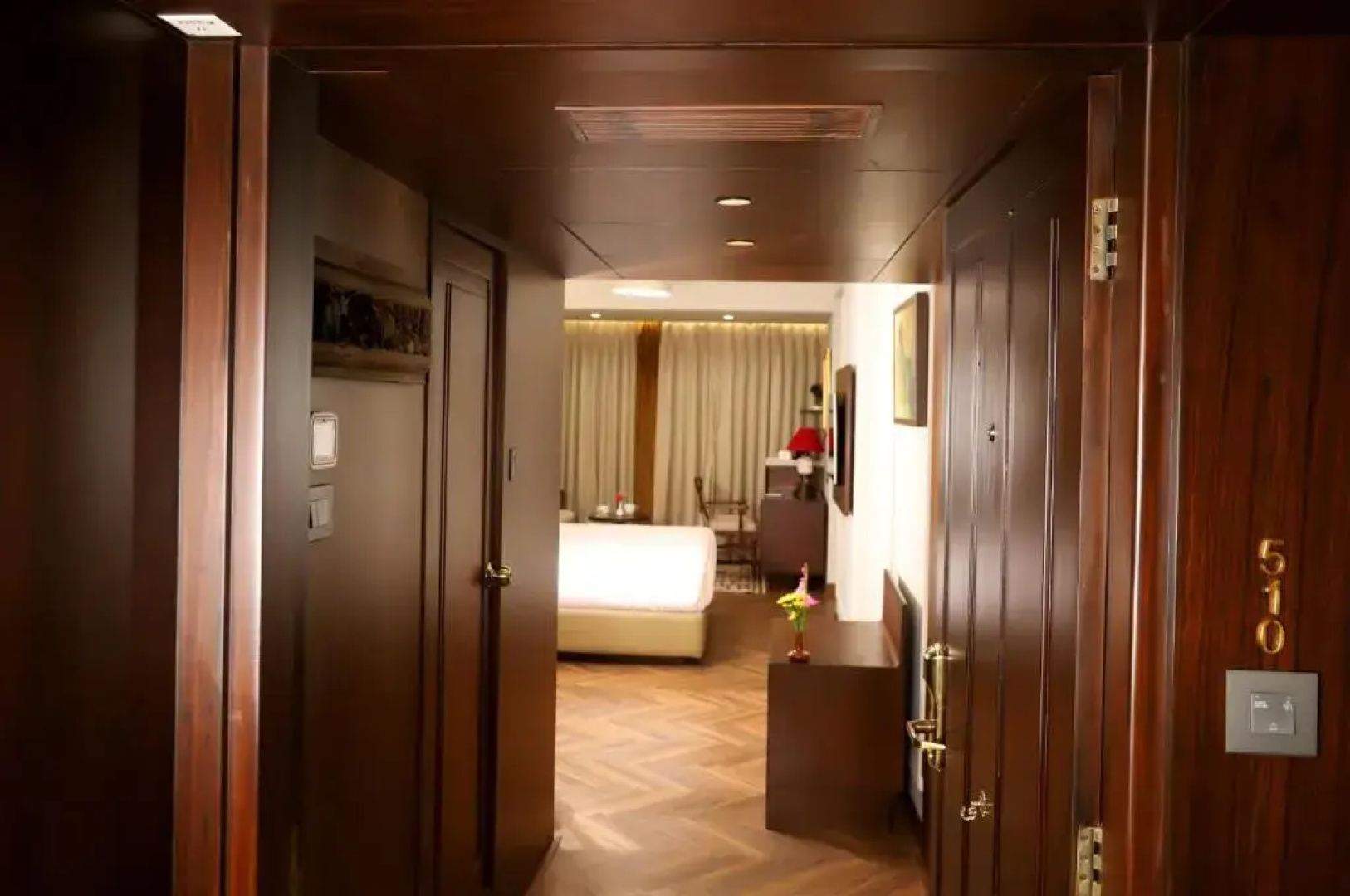 The Ambassador, Mumbai