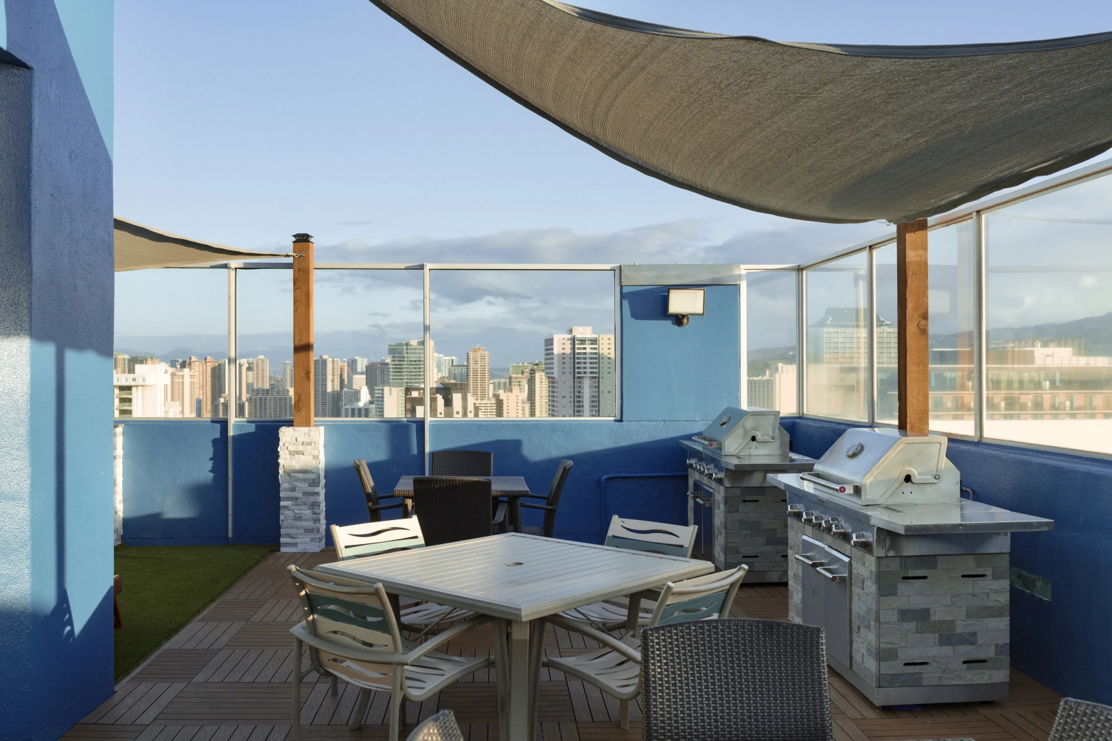 Pacific Monarch Hotel