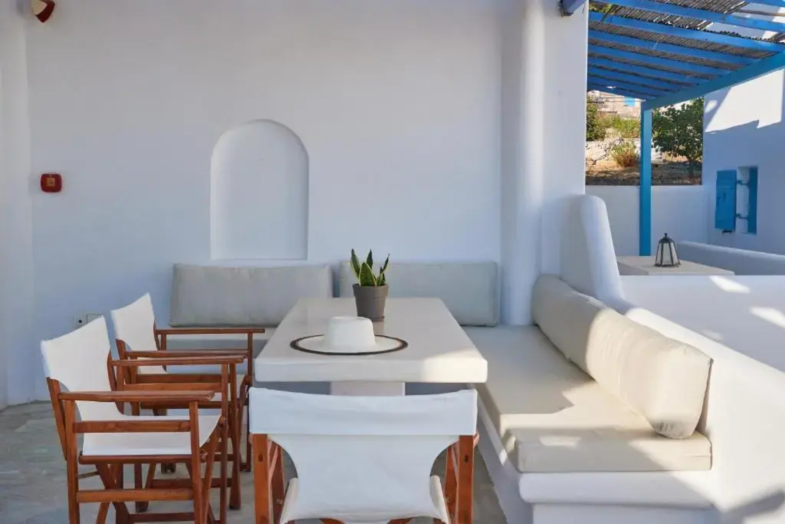 Cleopatra Seaside Homes Paros