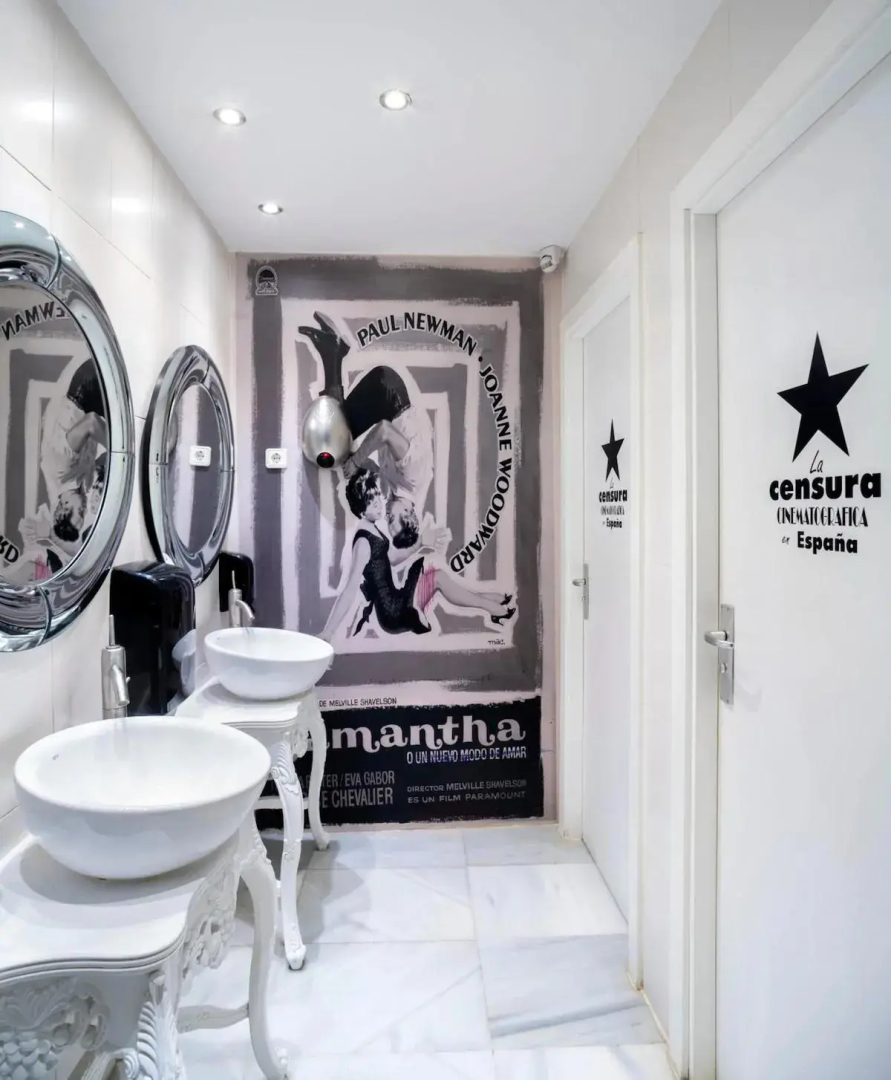 Отель DormirDcine Madrid