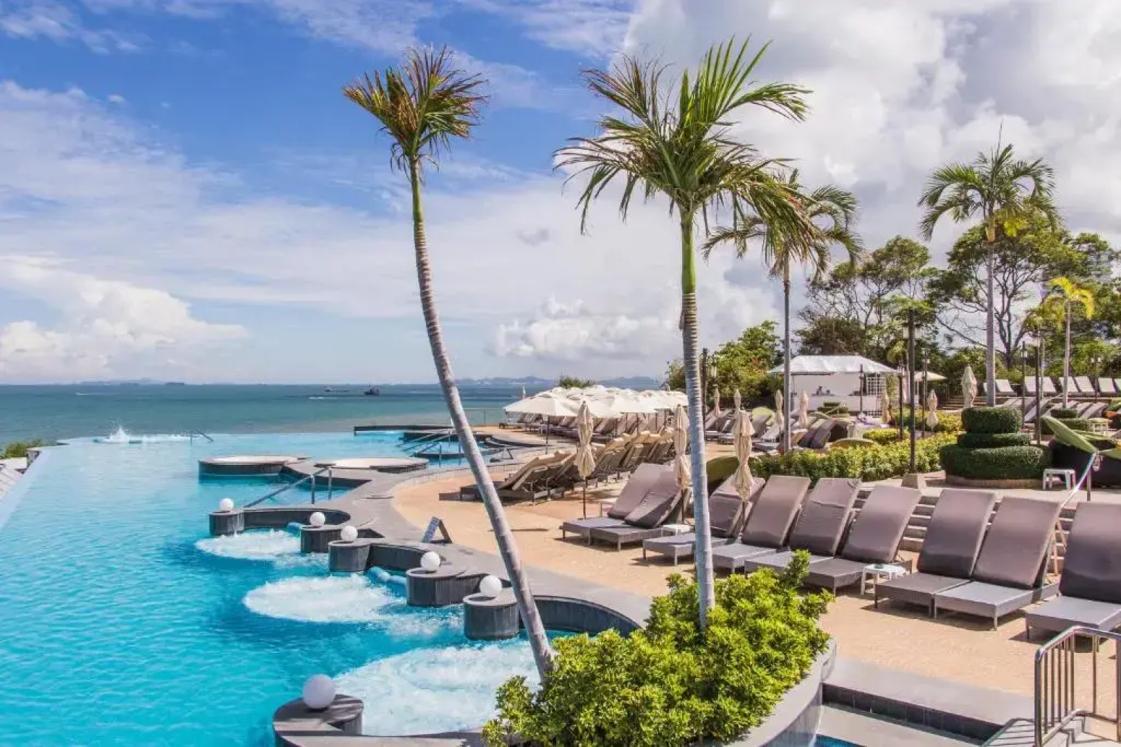 Royal Cliff Beach Terrace Hotel Pattaya