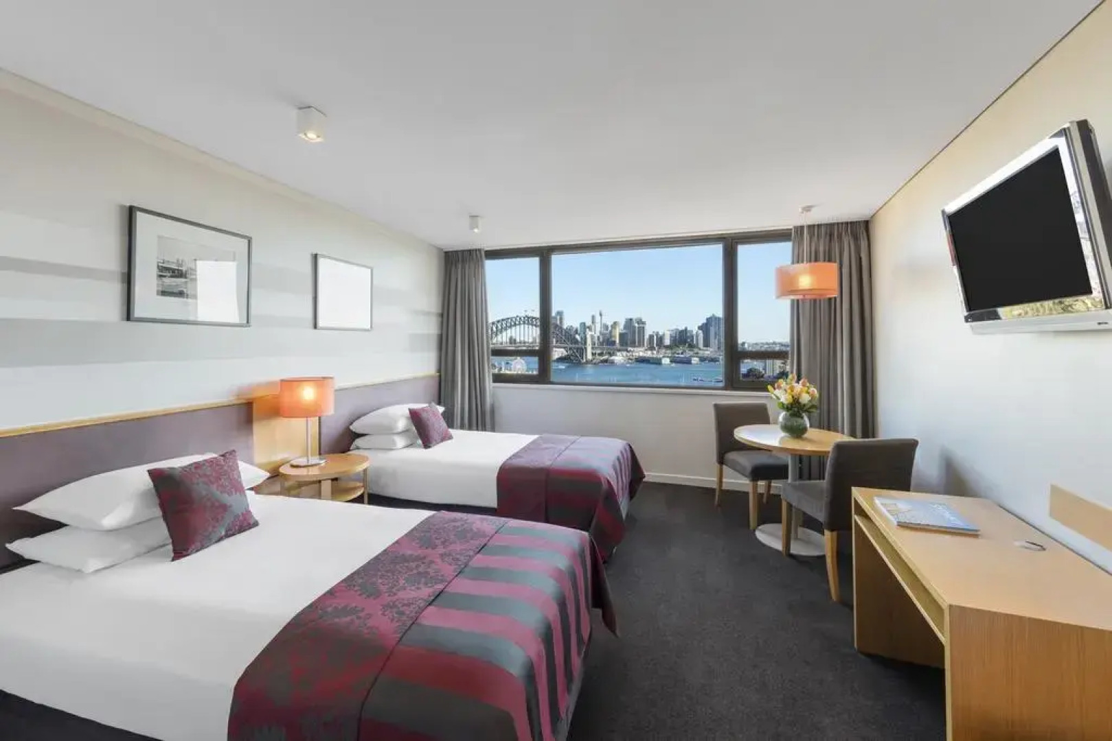 View Sydney (ex North Sydney Harbourview Hotel)