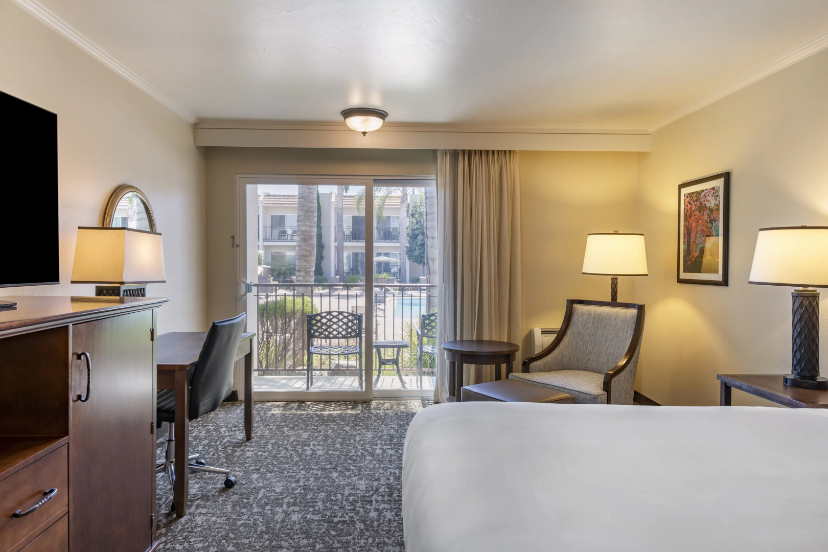 Best Western Plus Royal Oak Hotel