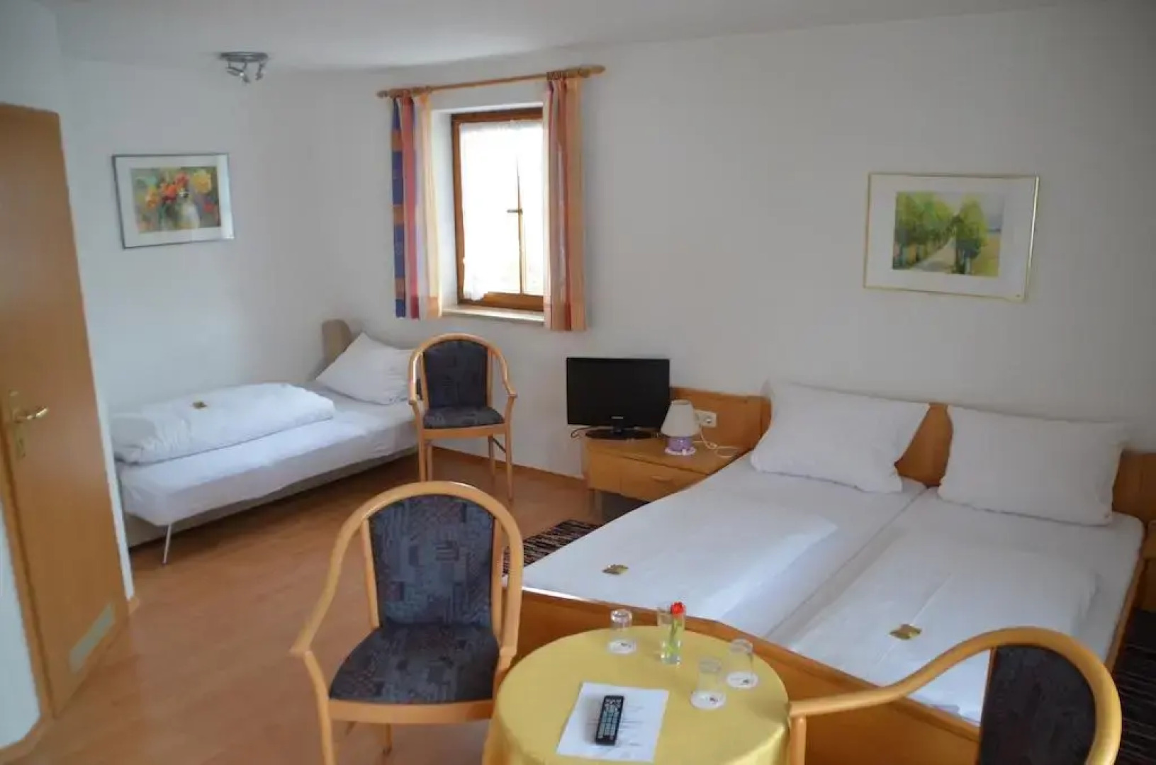 Cafe&Pension Sternberg