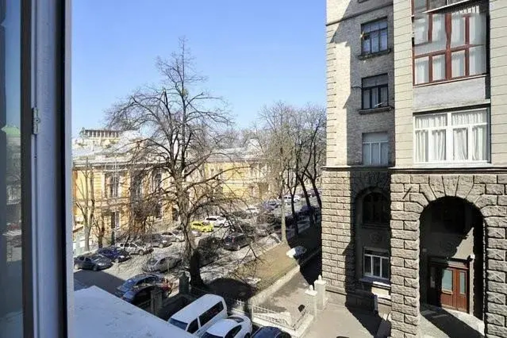 Ester President Hostel