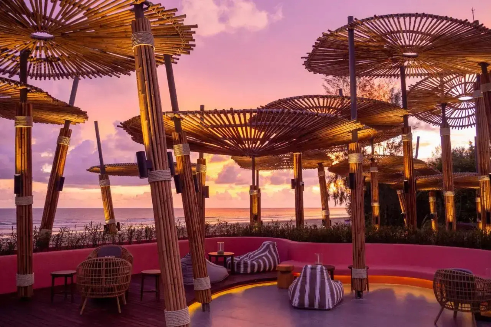 Отель Apsara Beachfront Resort and Villa 
