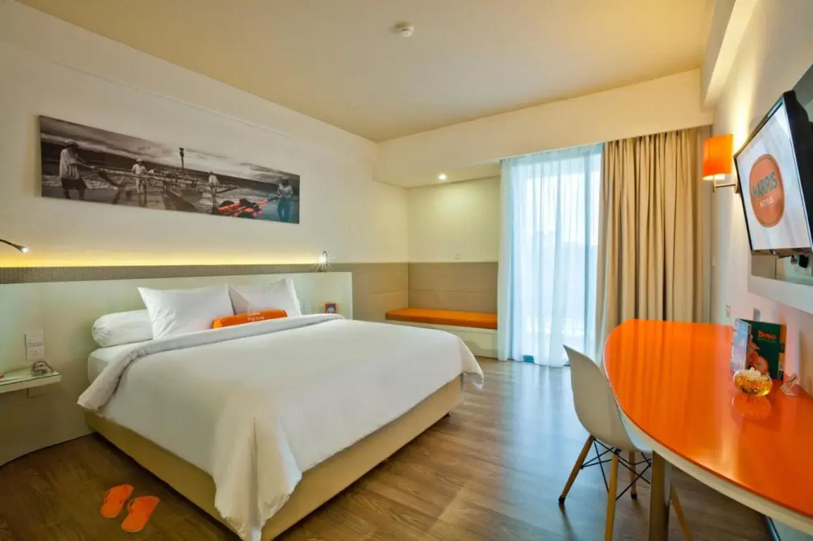 Отель Harris Hotel Seminyak Bali