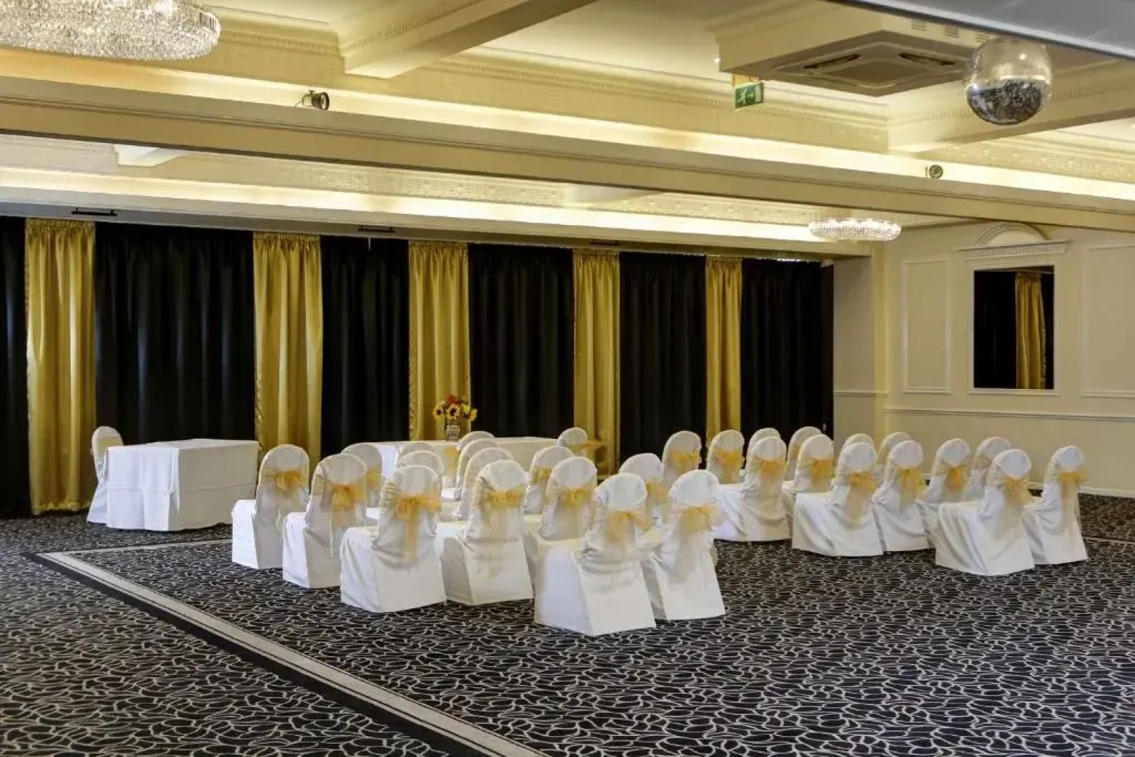 Rockingham Forest Hotel