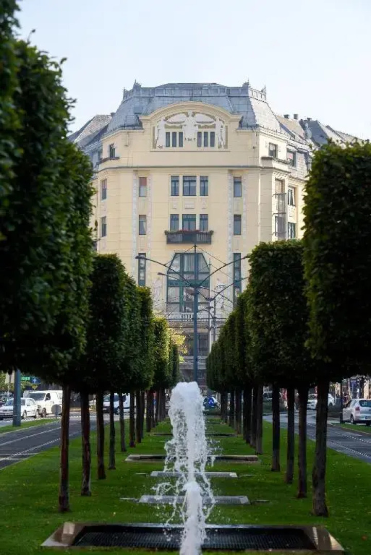 Karoly Corner Residences