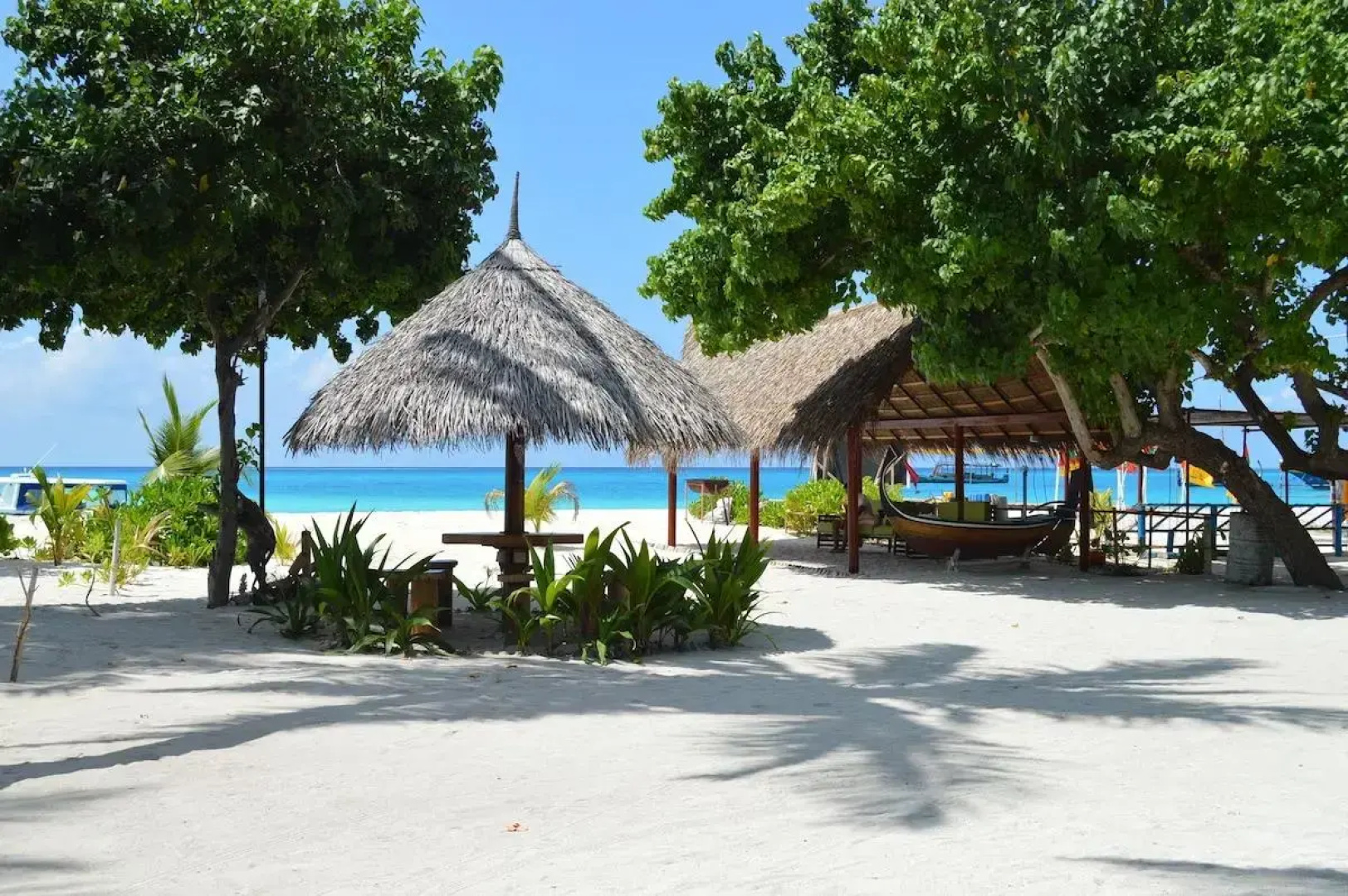 Отель Kinan Retreat