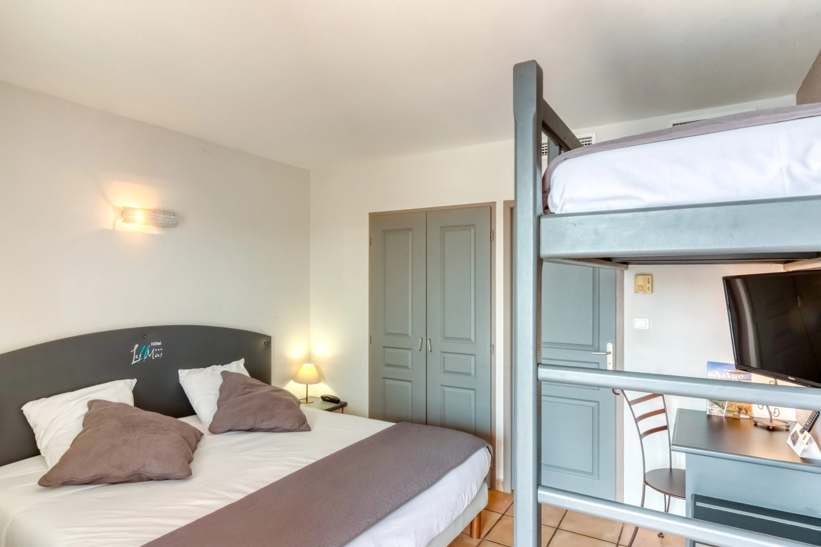Logis Hotel Restaurant Les II Mas