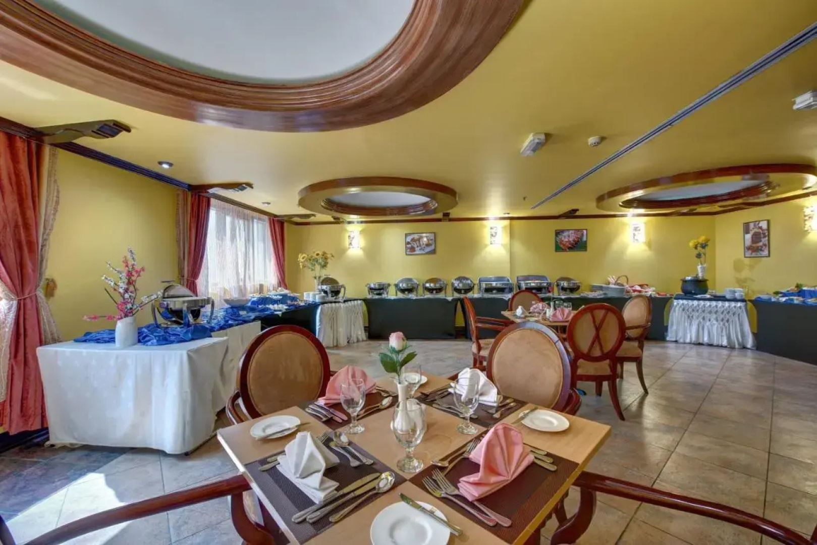 Sharjah Royal Tulip Hotel apartment