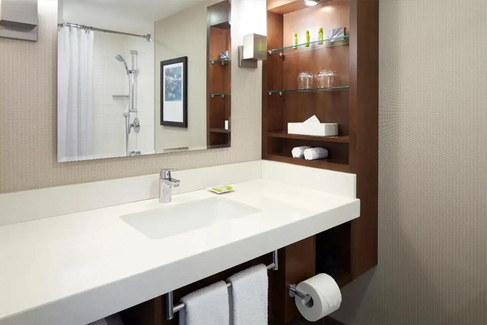 Delta Hotels by Marriott Kingston Waterfront