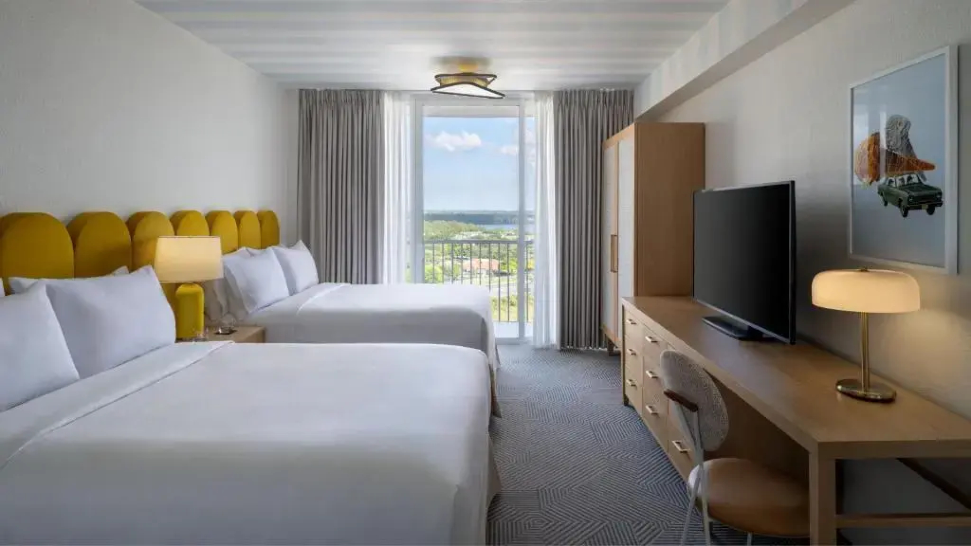 Renaissance Orlando Resort – Disney Springs® Area