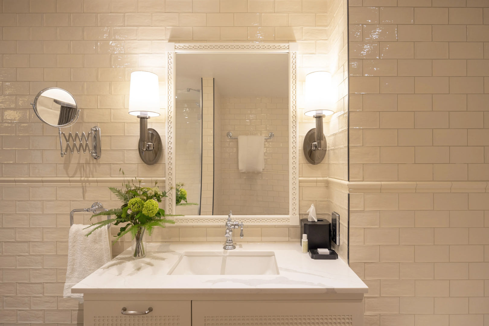 Отель Graduate by Hilton Cambridge