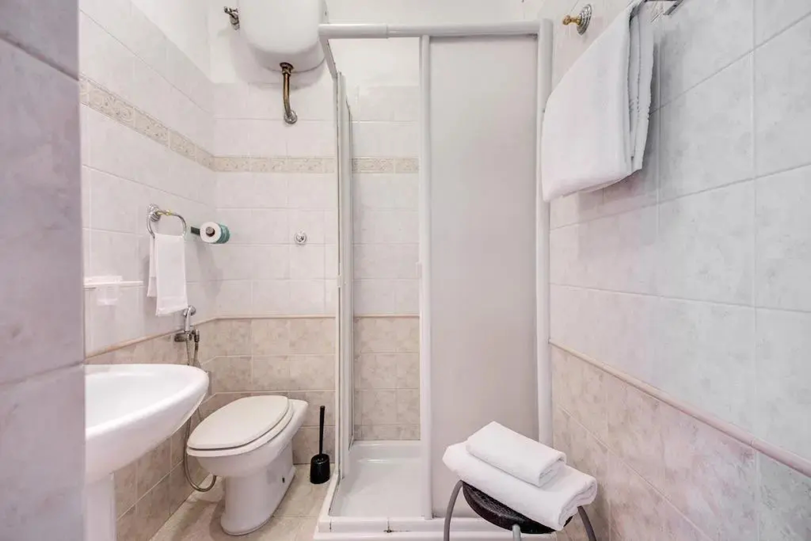 Alius Hotel