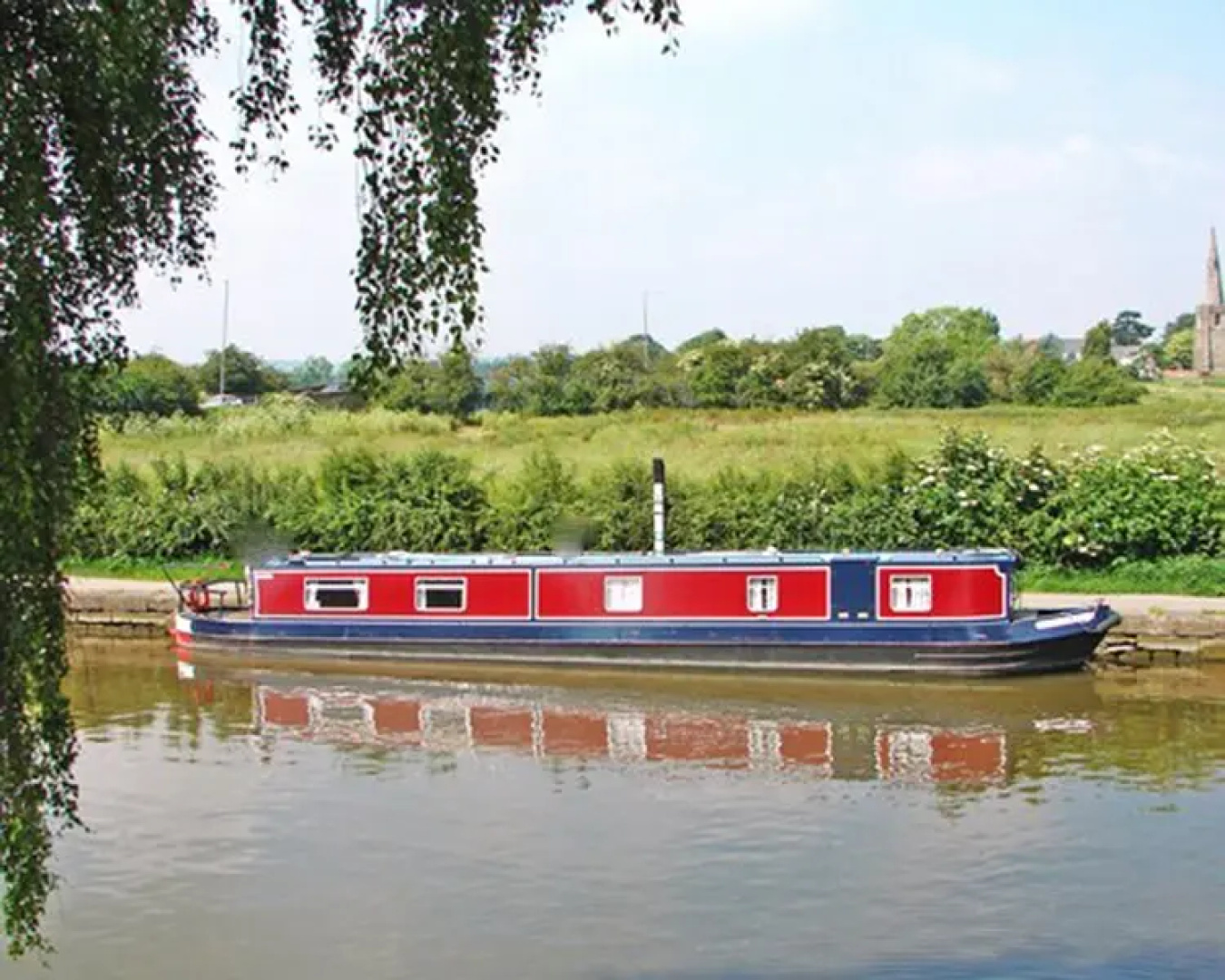 Canal Boat Club at Anderton Marina