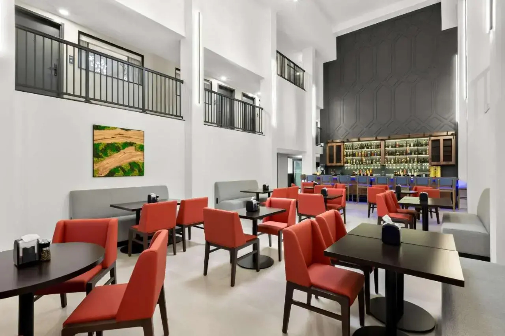 Latitude Suites Tinton Falls Eatontown/BW Premier Collection 