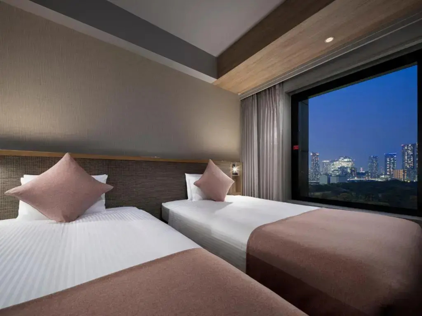 Отель Villa Fontaine Grand Tokyo - Shiodome