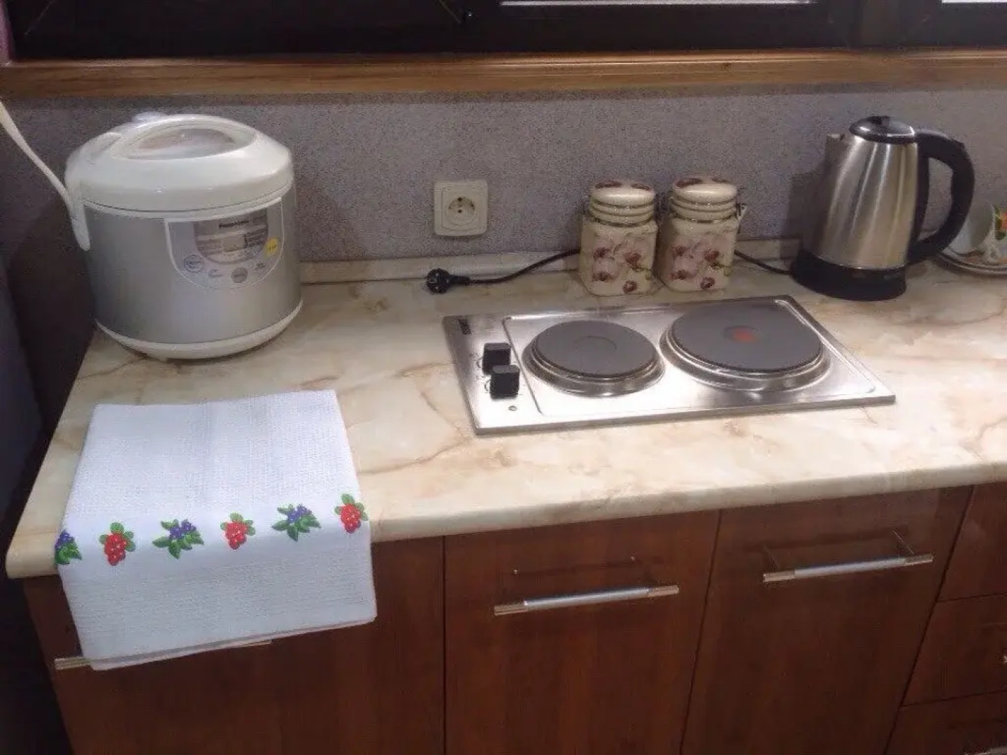 Mandarinovyij Dvorik Guest House