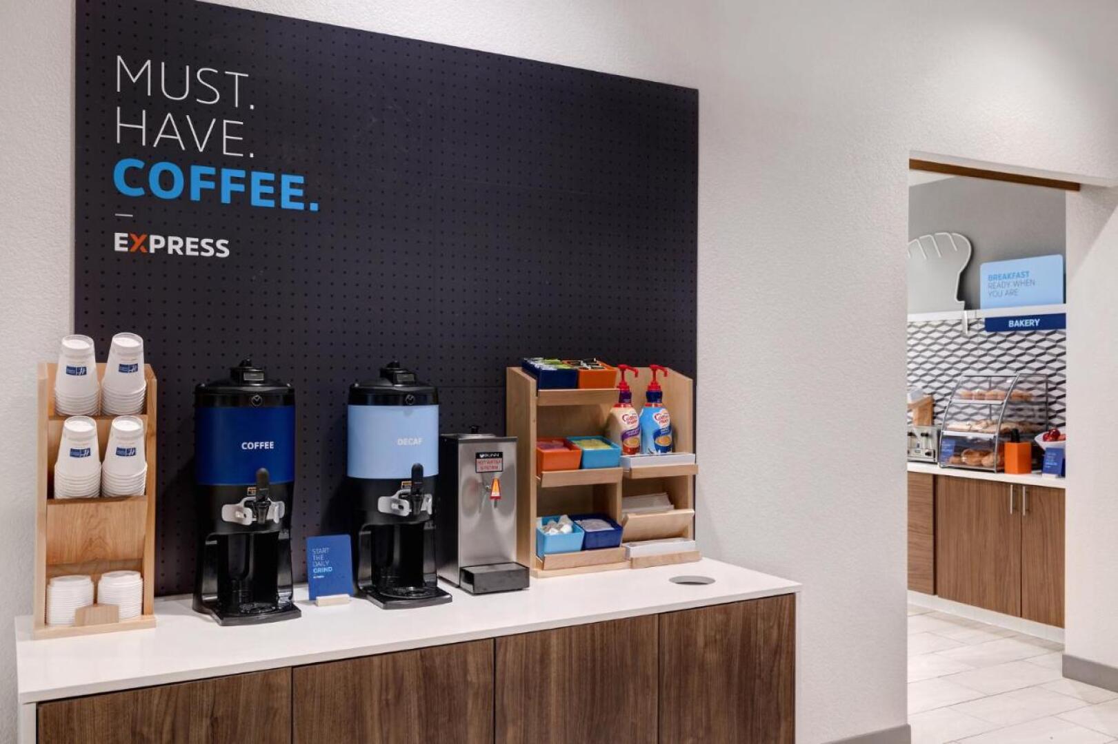 Отель Holiday Inn Express & Suites Chino Hills by IHG