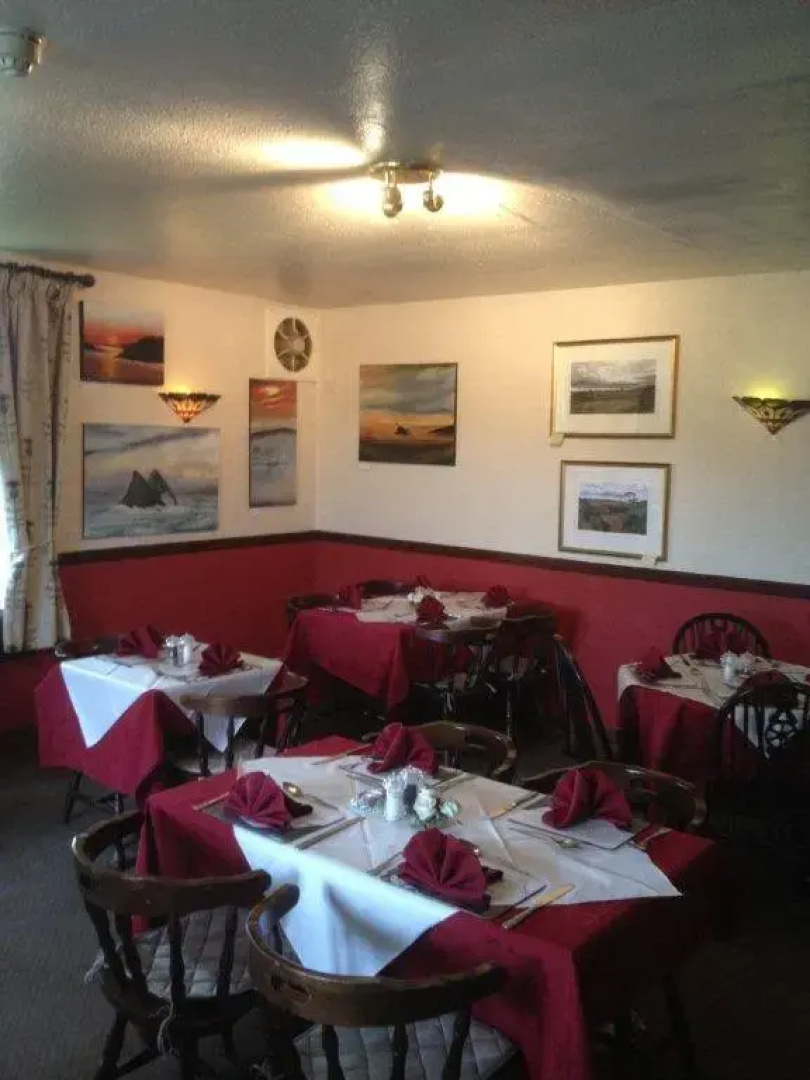 Allargue Arms Hotel