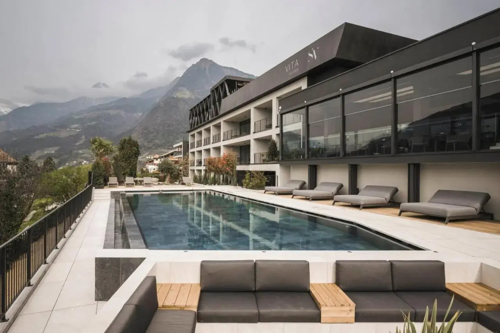 SomVita Suites