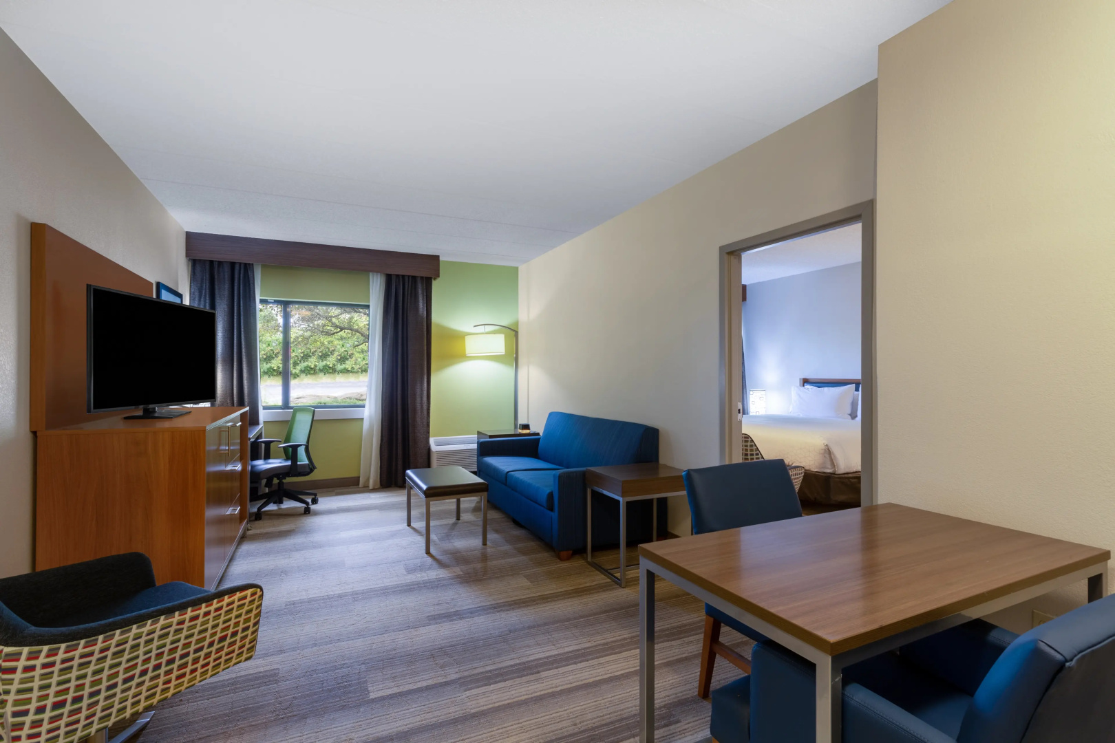 Holiday Inn Express Hotel & Suites Philadelphia – King of Prussia by IHG
