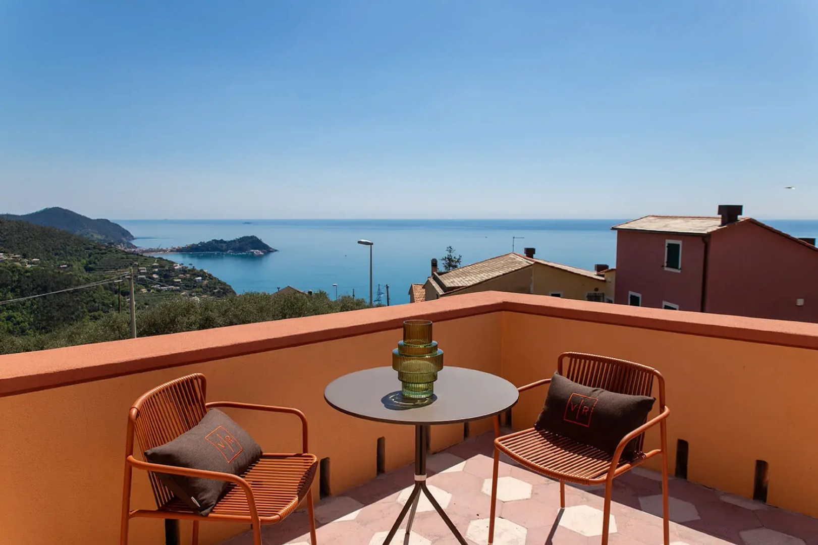 Villa Riviera Resort