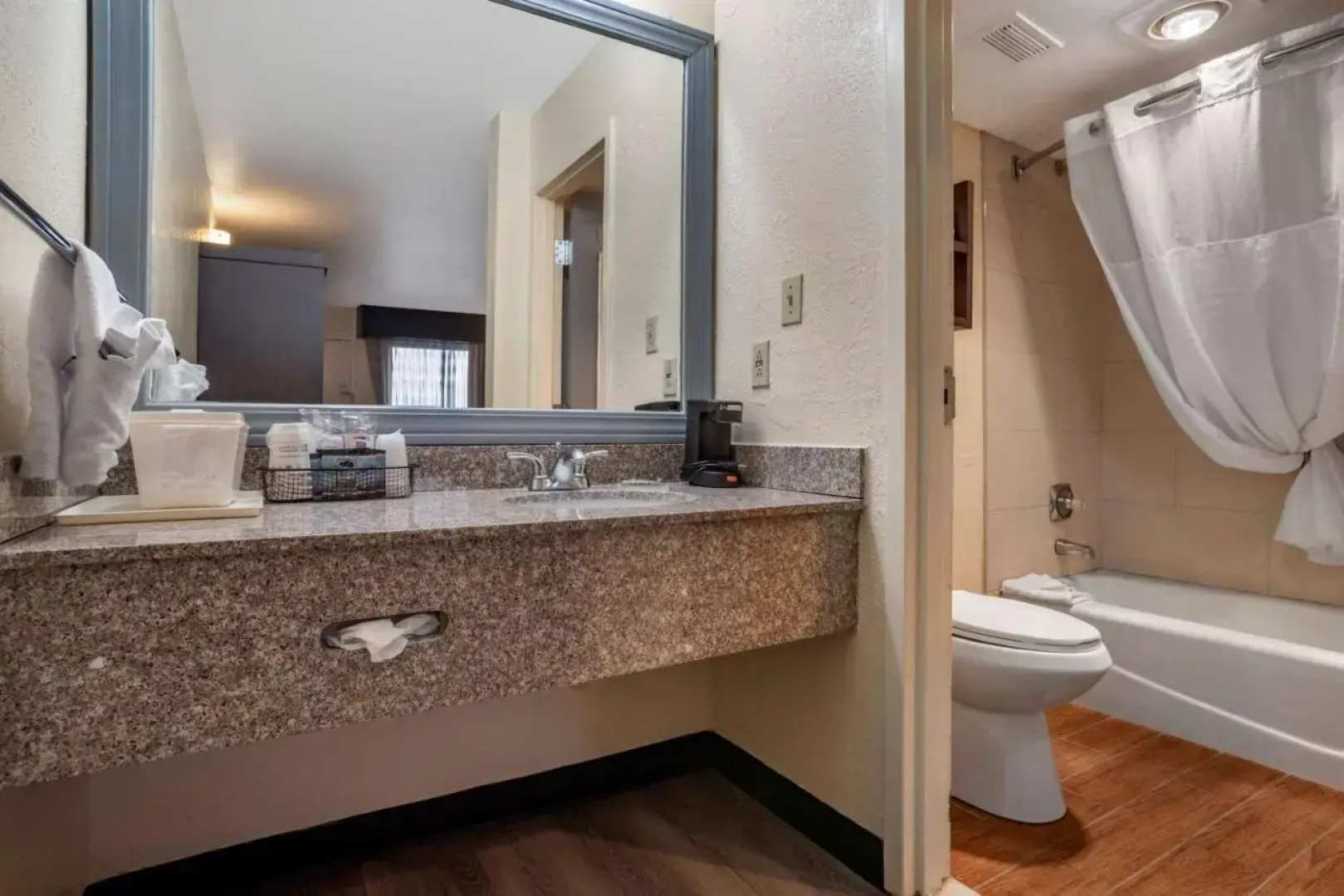 Best Western Salisbury Plaza