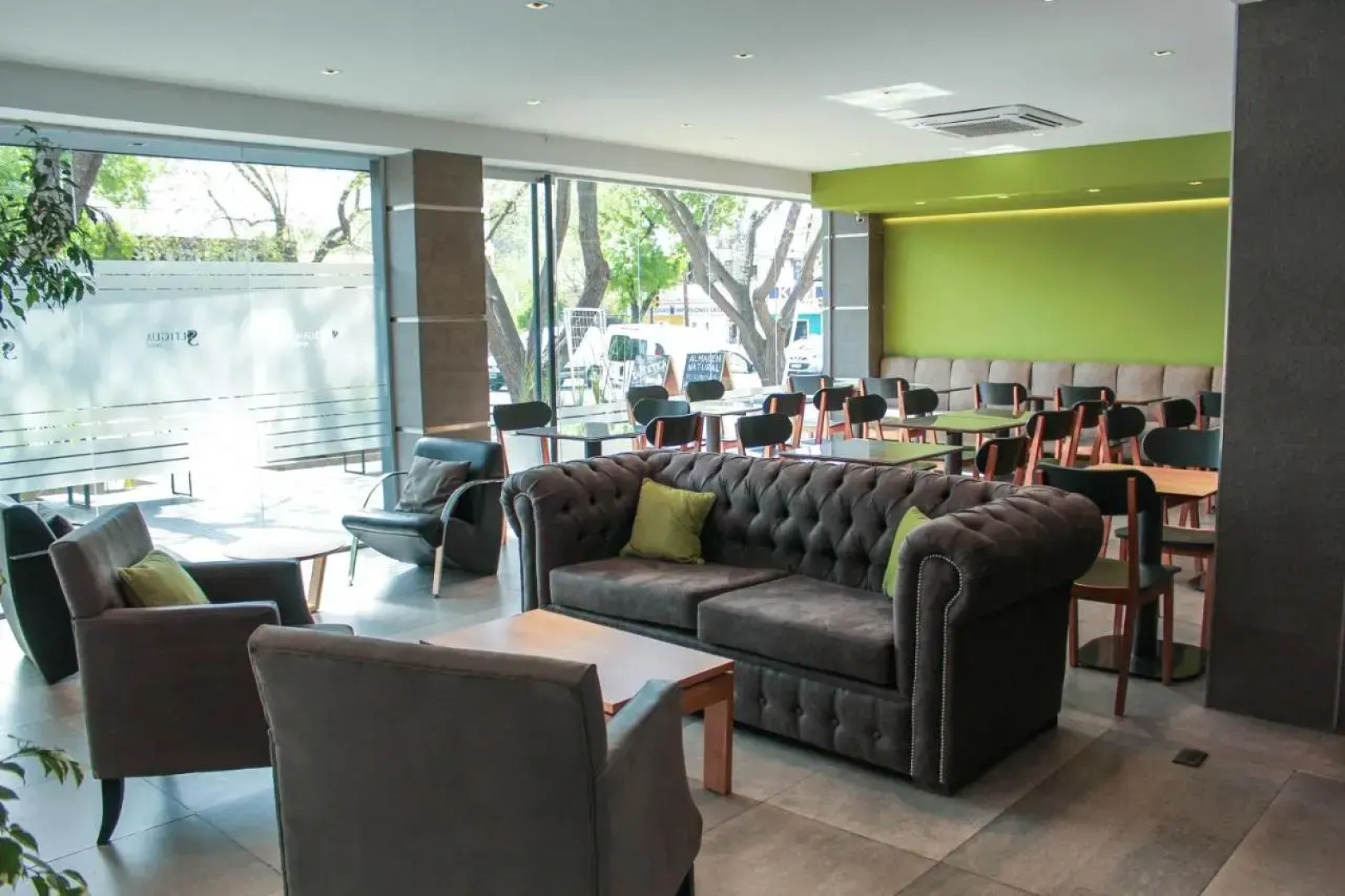 Soltigua Apart Hotel Mendoza