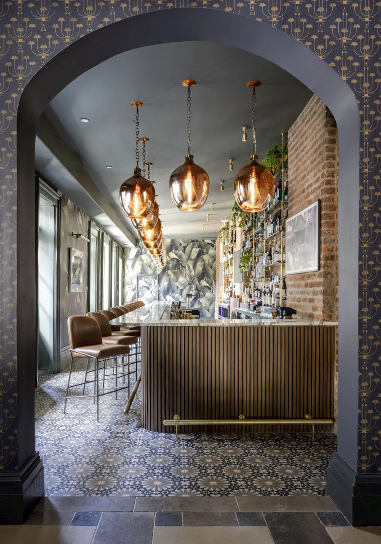 Garden District Hotel