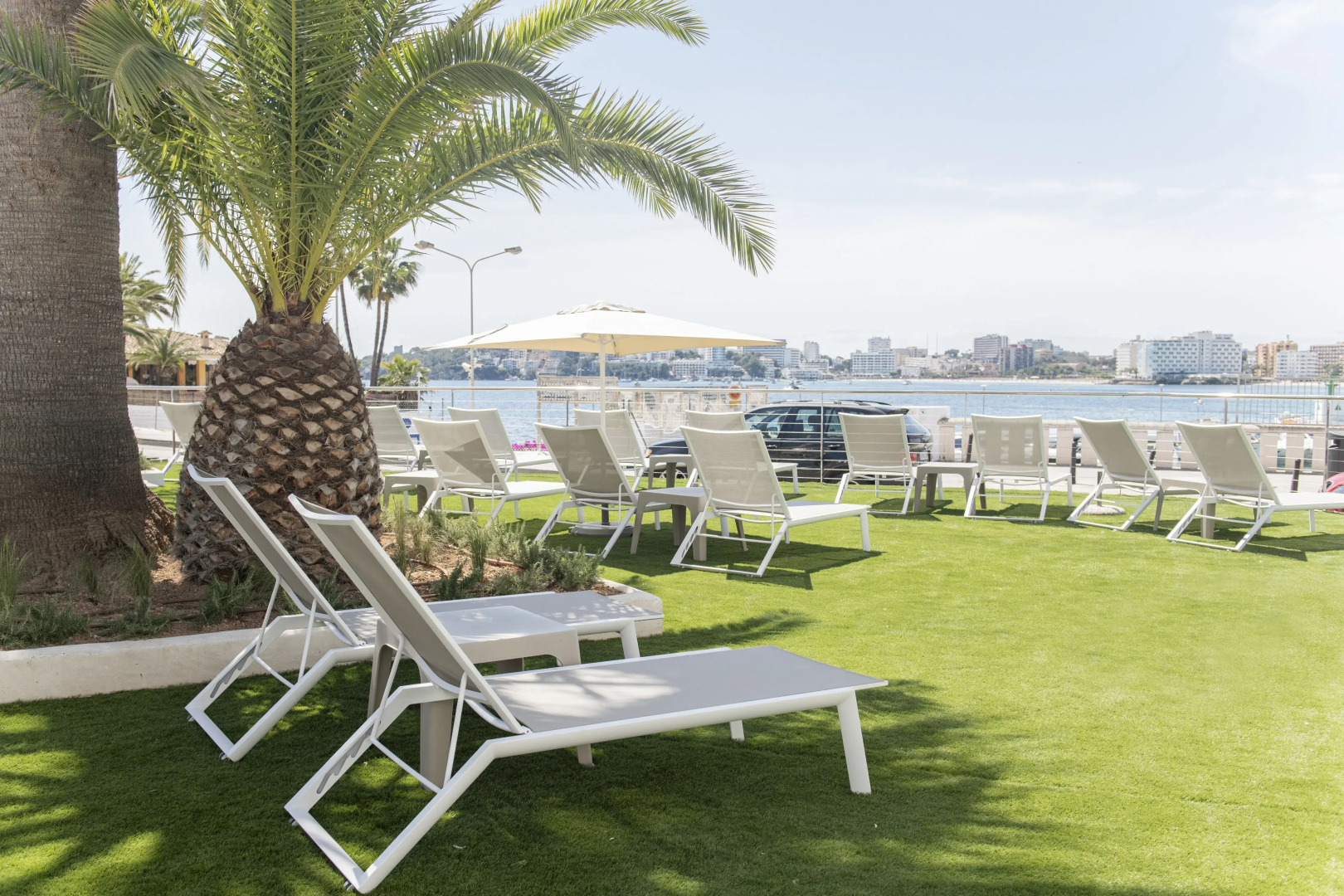 Suites Roc Portonova