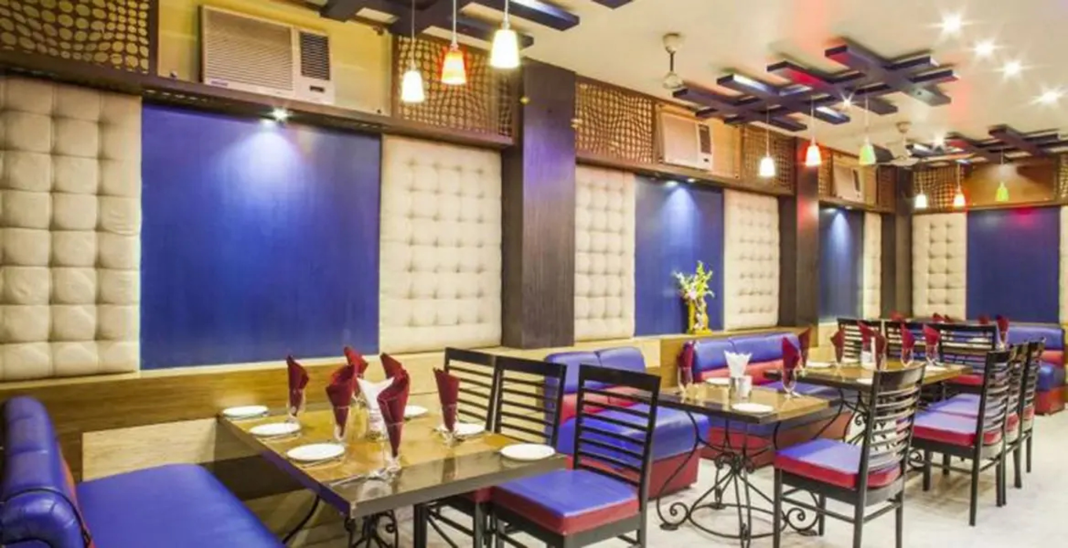 Hotel Vijan Palace Jabalpur