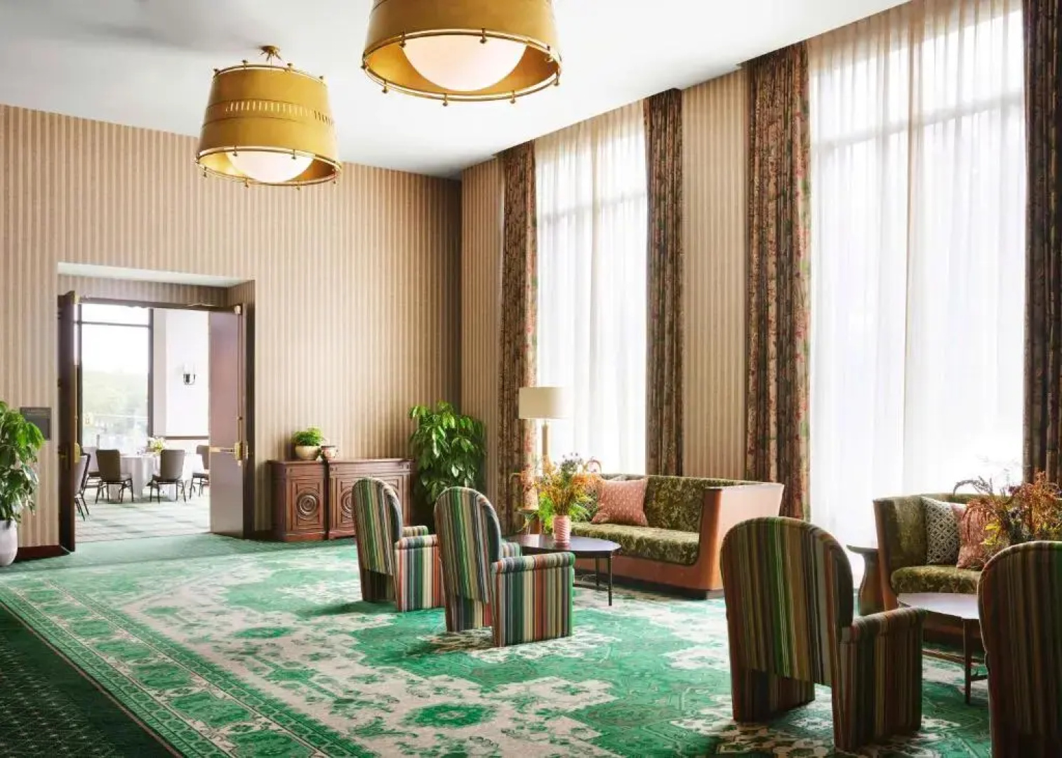 Отель Graduate by Hilton East Lansing