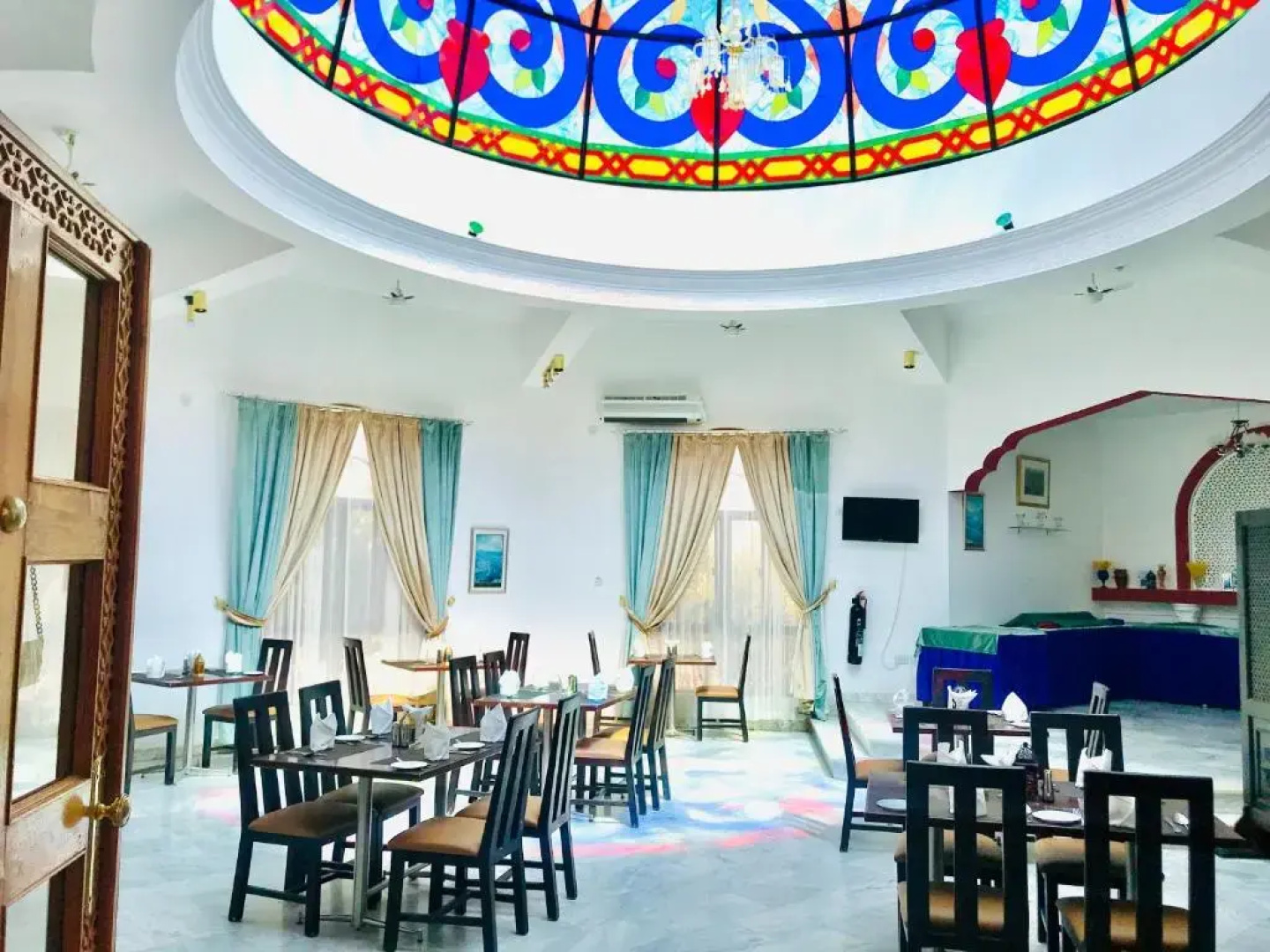 Jabal Akhdar Hotel
