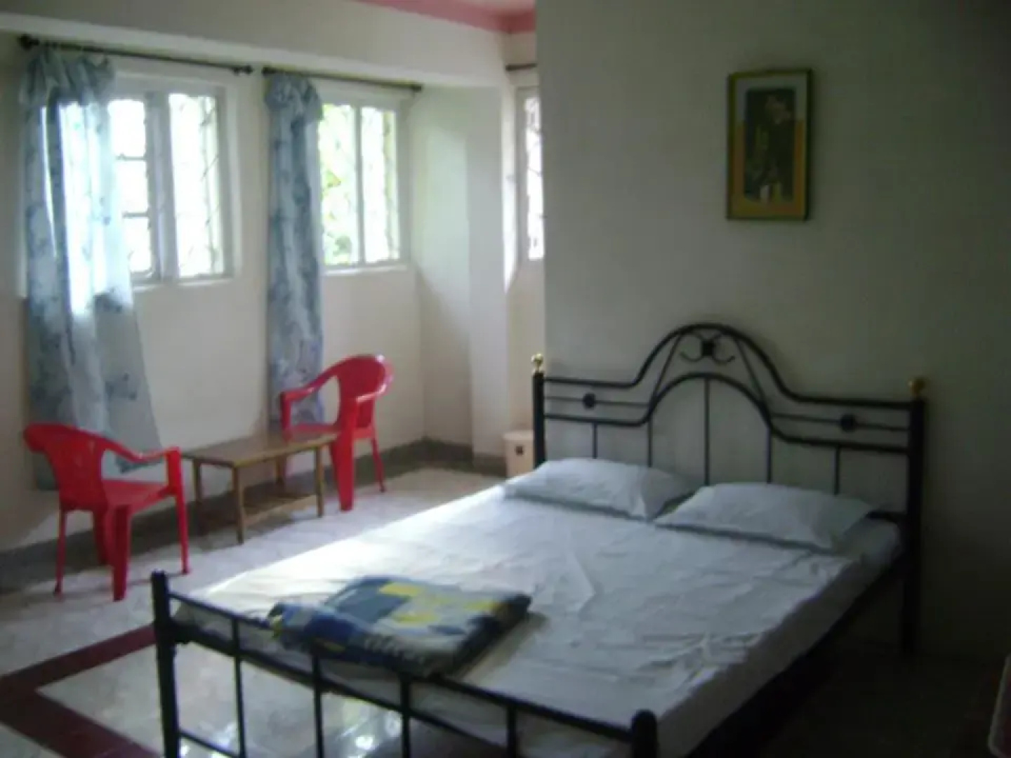 Aakriti's Guest House